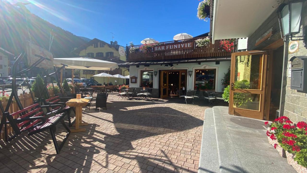 Casteluce Hotel Funivie Pinzolo Esterno foto